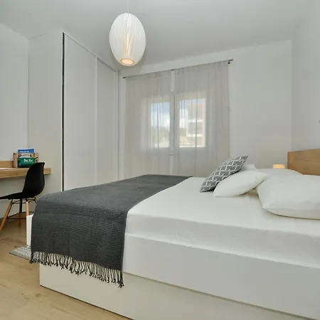 Apartament Teco *