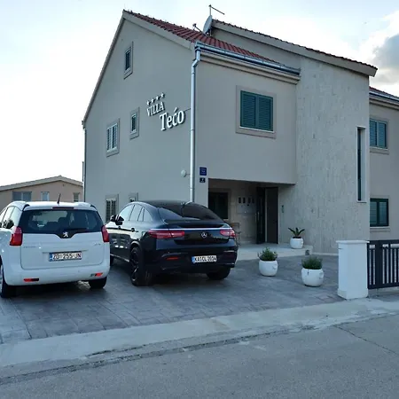 Apartament Teco *